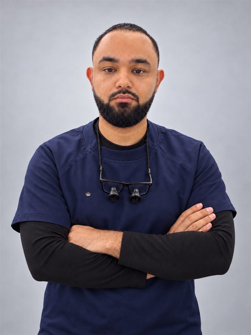 Dr. Miguel Reynoso