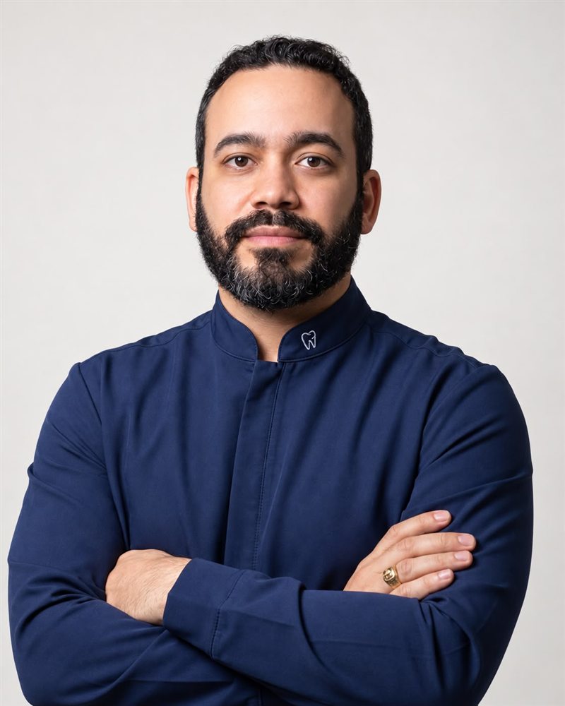 Dr. Oscar Vargas